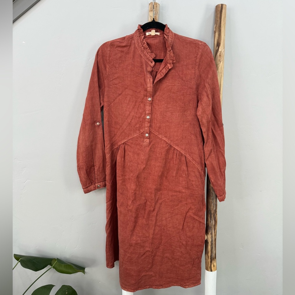 Tea n Rose Midi Long Sleeve Dress with Ruffled Collar